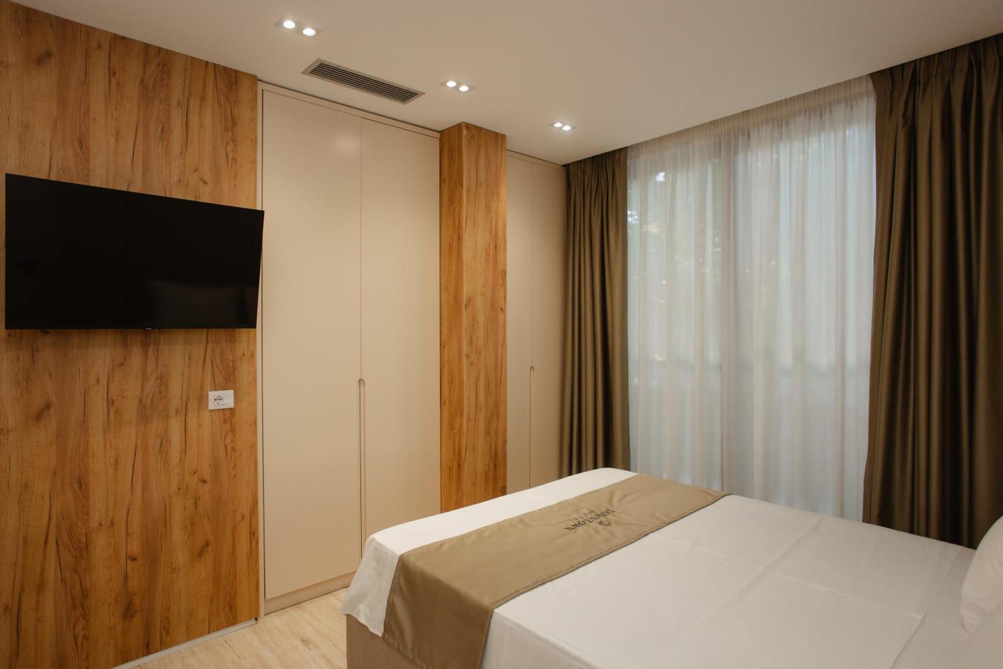 Downtown Hotel ชโคเดอร์ ภายนอก รูปภาพ
