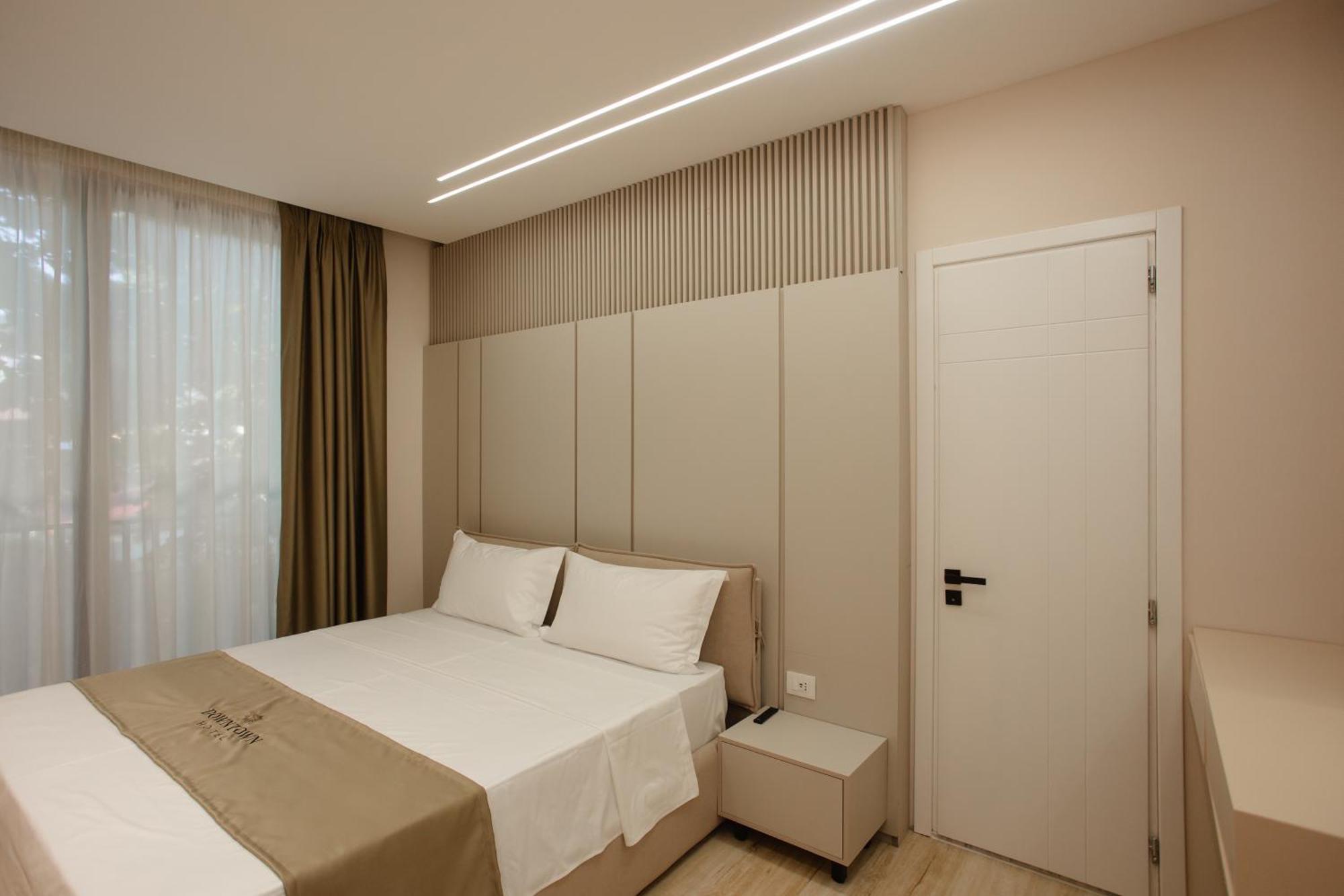 Downtown Hotel ชโคเดอร์ ภายนอก รูปภาพ