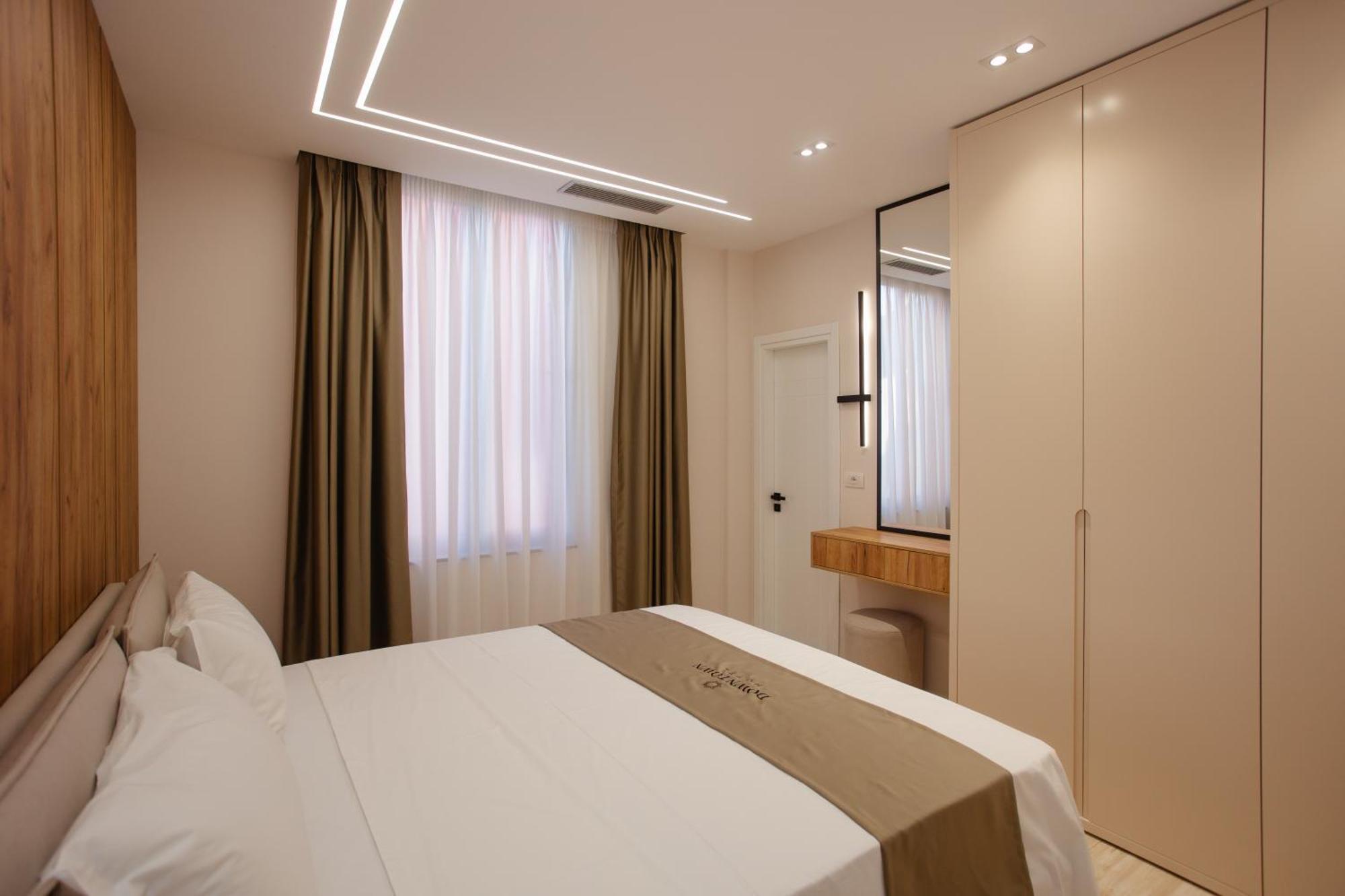 Downtown Hotel ชโคเดอร์ ภายนอก รูปภาพ