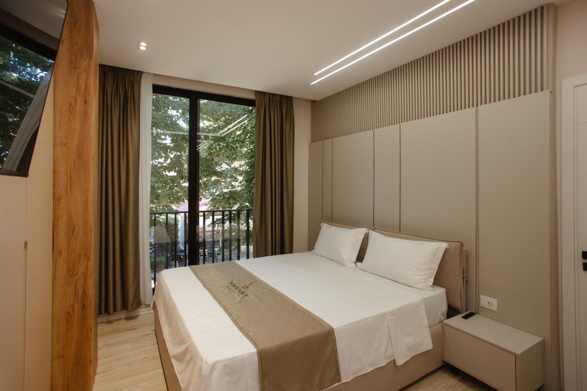 Downtown Hotel ชโคเดอร์ ภายนอก รูปภาพ
