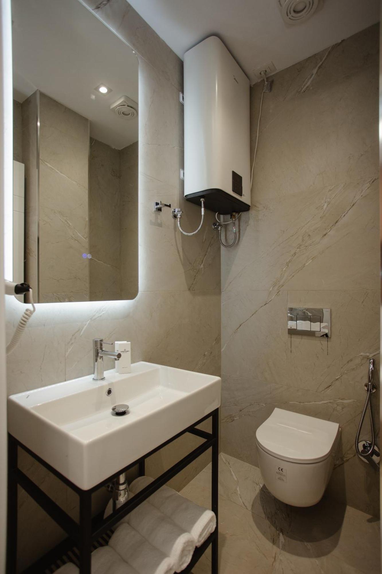 Downtown Hotel ชโคเดอร์ ภายนอก รูปภาพ